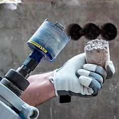 Эксплуатация коронки по бетону для розеток Distar CACC-W T-Бетон Magnet SDS Plus 72 мм Эксплуатация коронки по бетону для розеток Distar CACC-W T-Бетон Magnet SDS Plus 72 мм